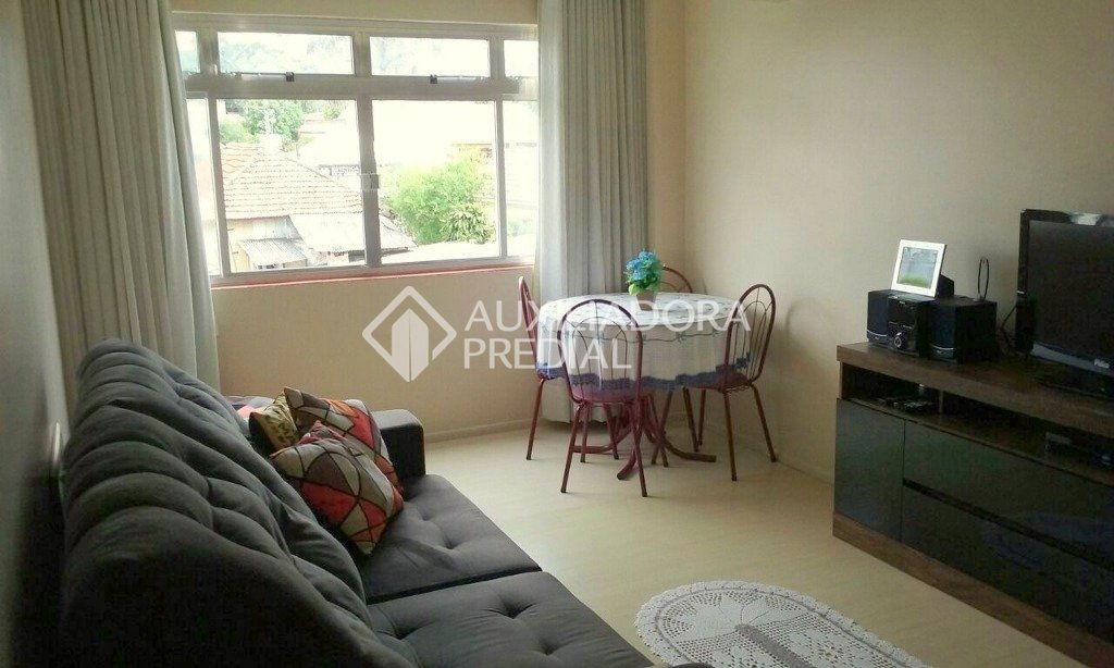 Apartamento com 1 quarto e 53m² à venda em Cristo Redentor, Porto Alegre.