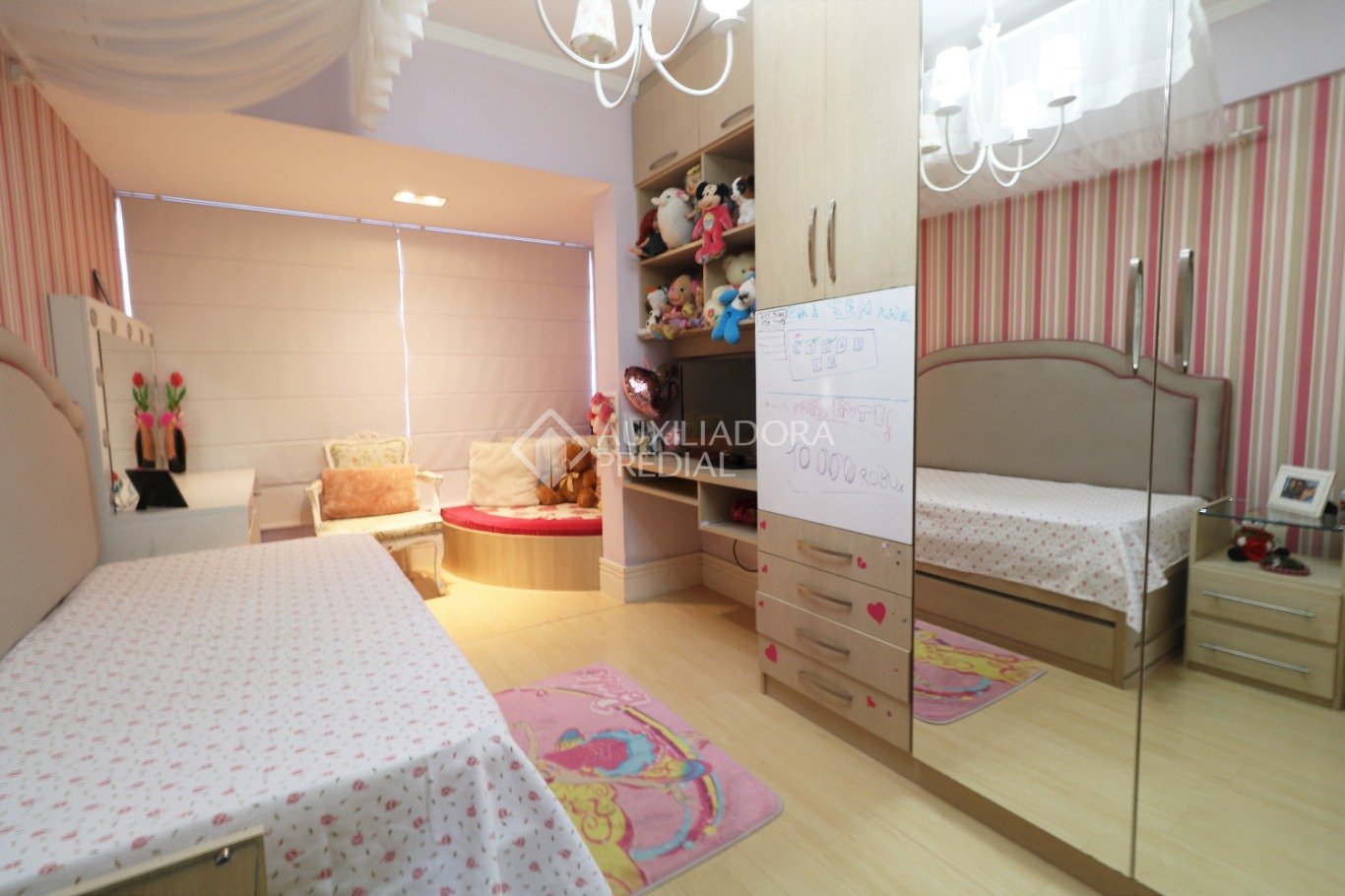 Apartamento com 3 quartos, 154.76m2 para comprar no bairro Jardim