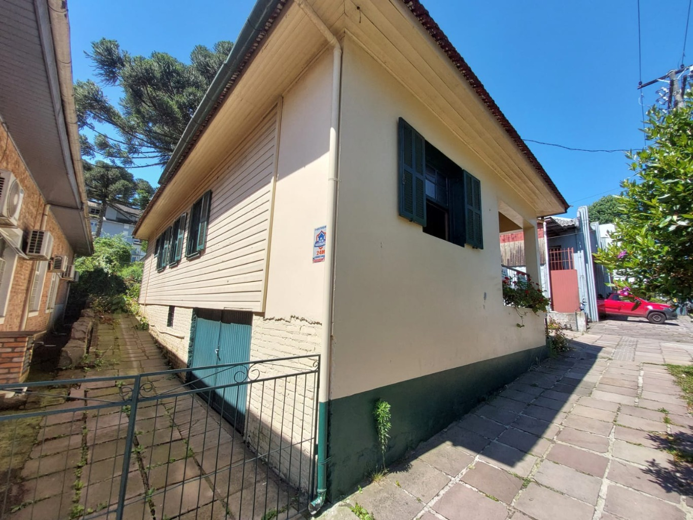 Foto 1