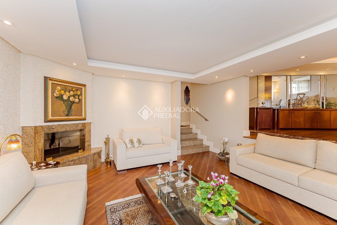 Apartamento com 3 quartos e 219m² à venda em Batel, Curitiba. (1 / 10)