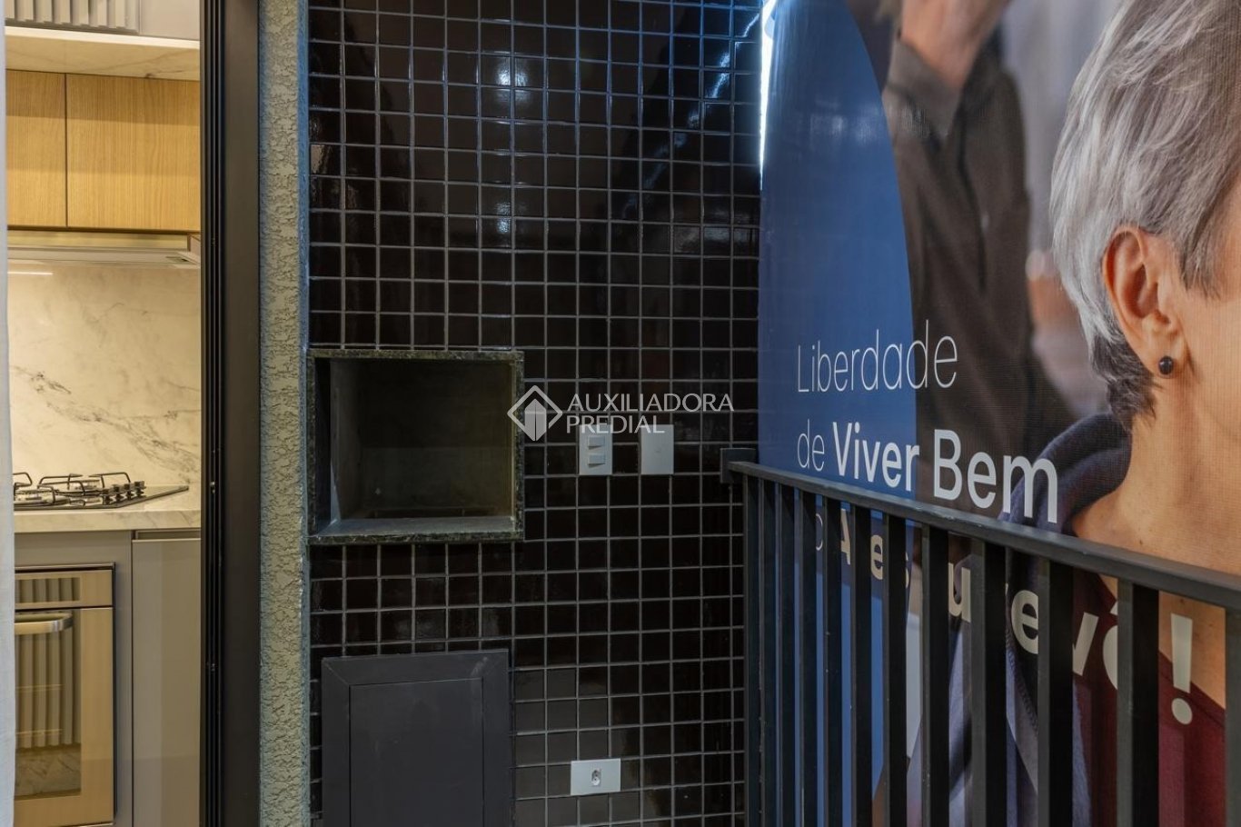 Apartamento com 2 quartos e 55m² à venda em Alto da Rua XV, Curitiba. (1 / 10)