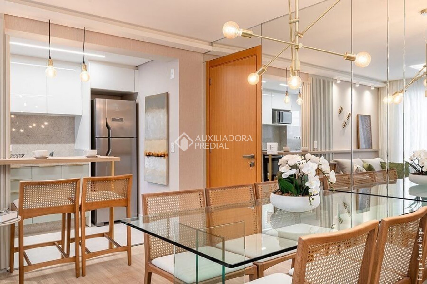 Apartamento com 3 quartos e 77m² à venda em Cristo Rei, Curitiba. (1 / 10)