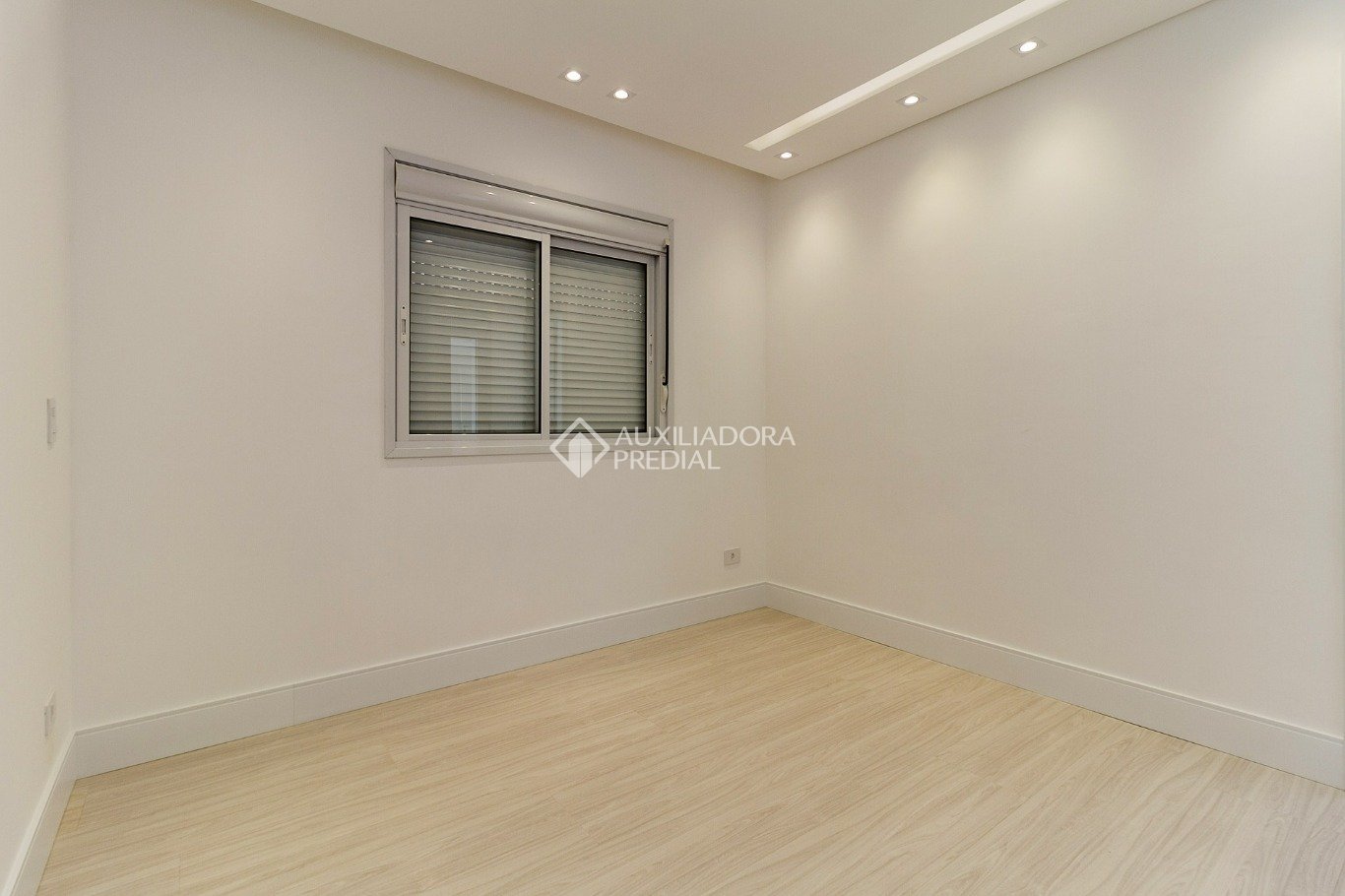 Apartamento com 3 quartos e 297m² à venda em Água Verde, Curitiba. (3 / 10)