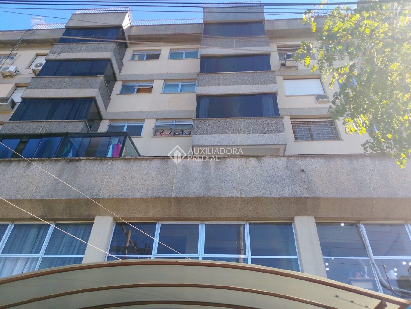 Foto 1