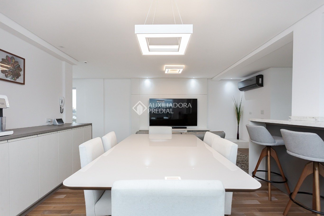 Apartamento com 3 quartos e 105m² à venda em Água Verde, Curitiba. (3 / 10)