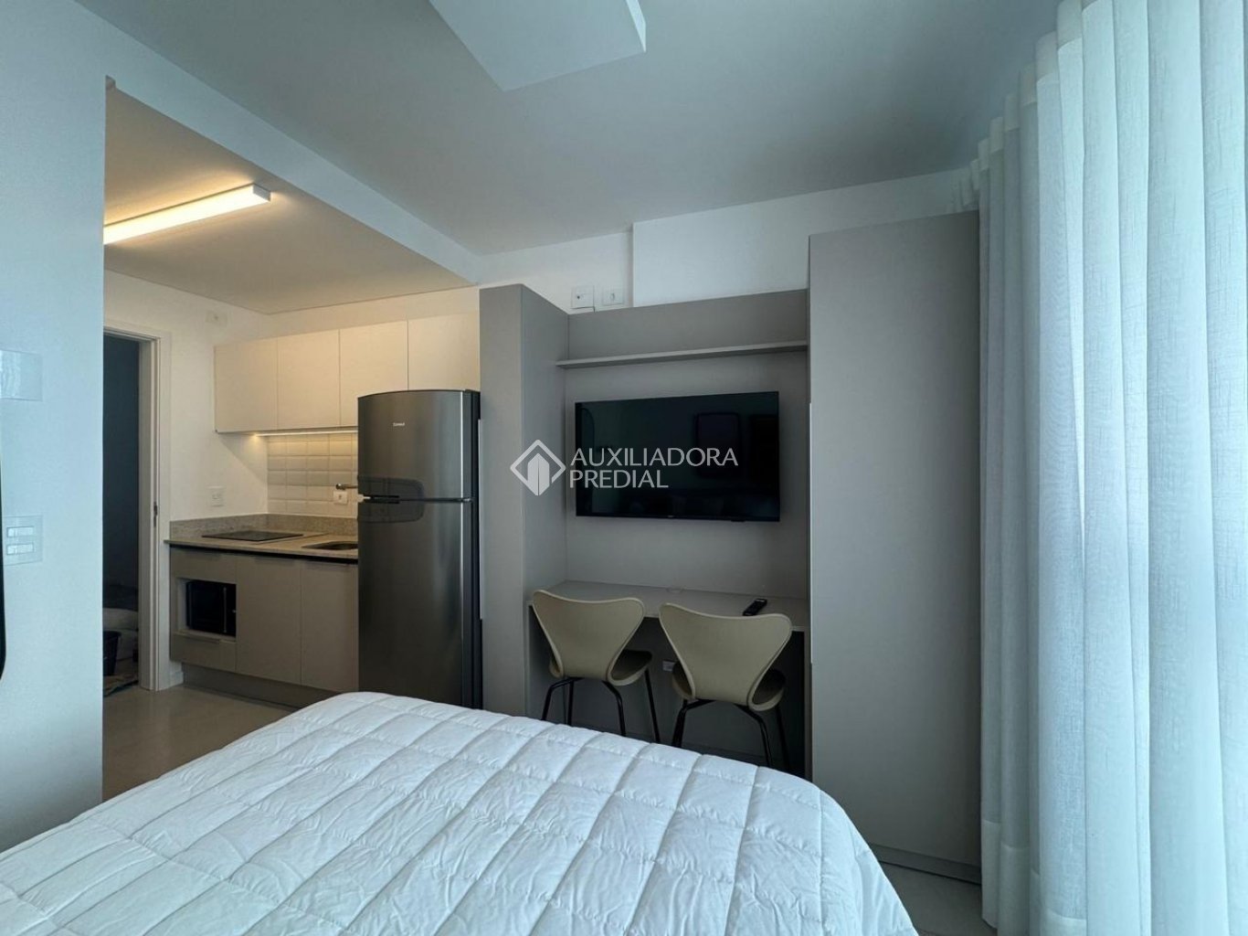 Studio com 1 quarto e 19m² à venda em Centro, Curitiba. (1 / 10)