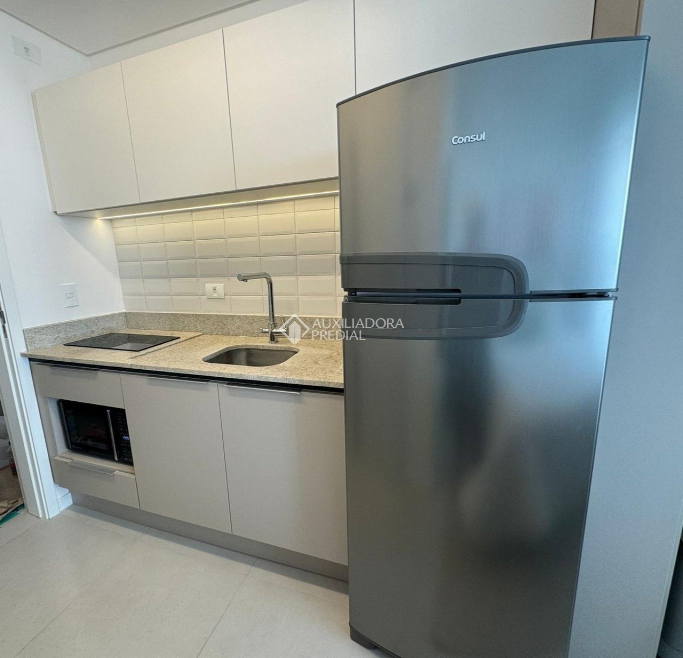 Studio com 1 quarto e 19m² à venda em Centro, Curitiba. (3 / 10)