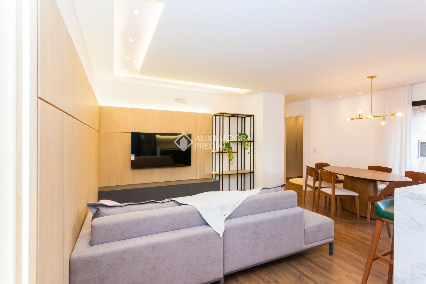 Apartamento com 3 quartos e 101m² à venda em Bacacheri, Curitiba. (2 / 10)