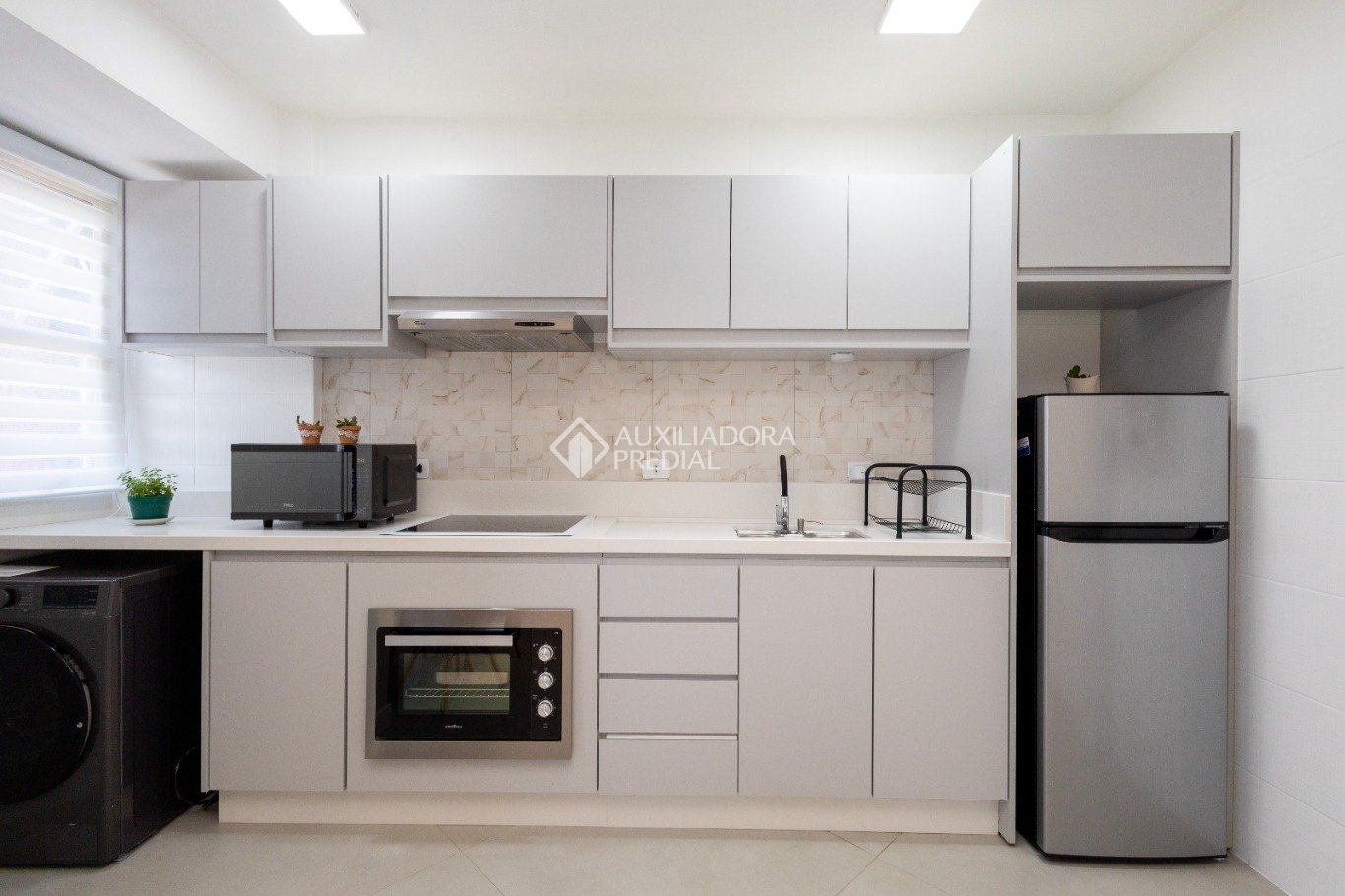 Apartamento com 2 quartos e 53m² à venda em Mercês, Curitiba. (2 / 10)