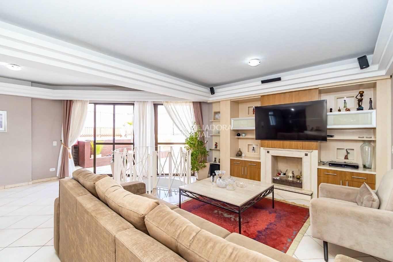 Cobertura com 3 quartos e 302m² à venda em Água Verde, Curitiba. (3 / 10)