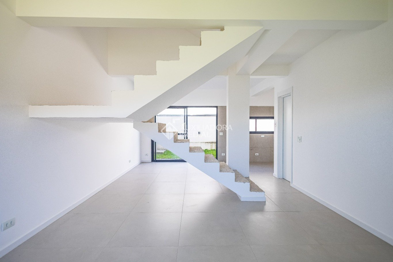 Sobrado com 3 quartos e 147m² à venda em Santa Felicidade, Curitiba. (2 / 10)