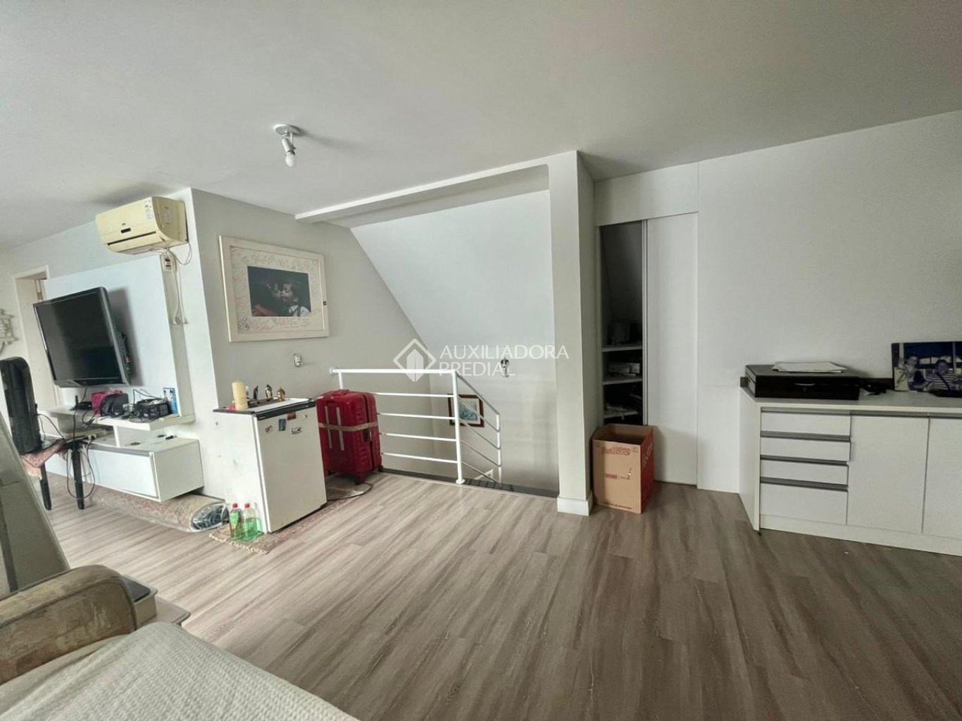 Sobrado com 3 quartos e 247m² à venda em Santa Felicidade, Curitiba. (2 / 10)