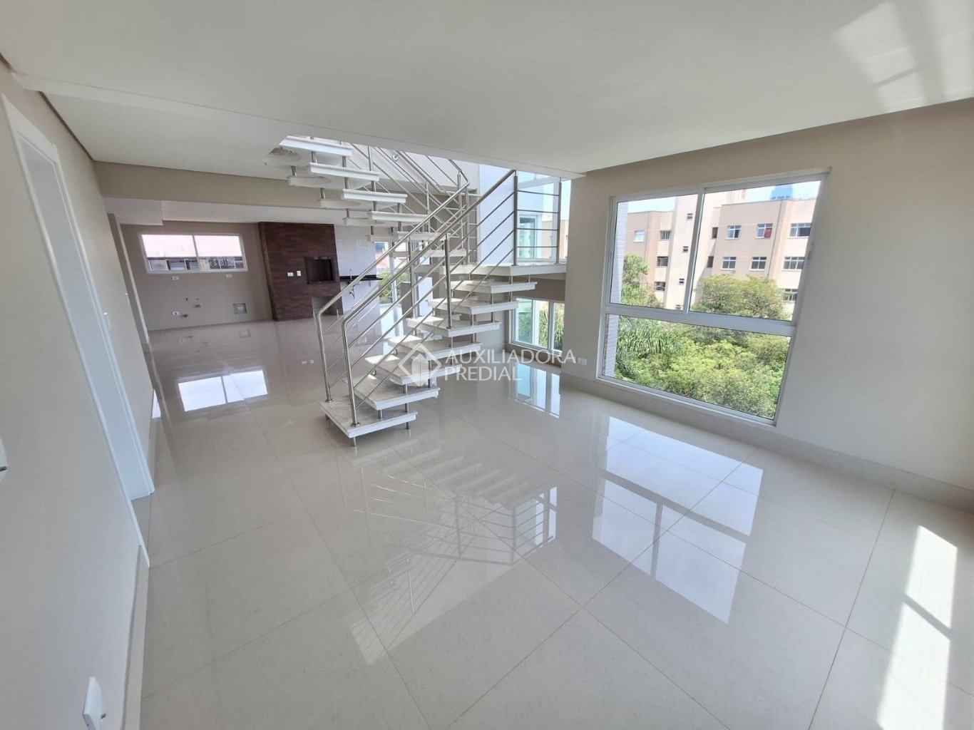 Cobertura com 3 quartos e 244m² à venda em Alto da Glória, Curitiba. (1 / 10)