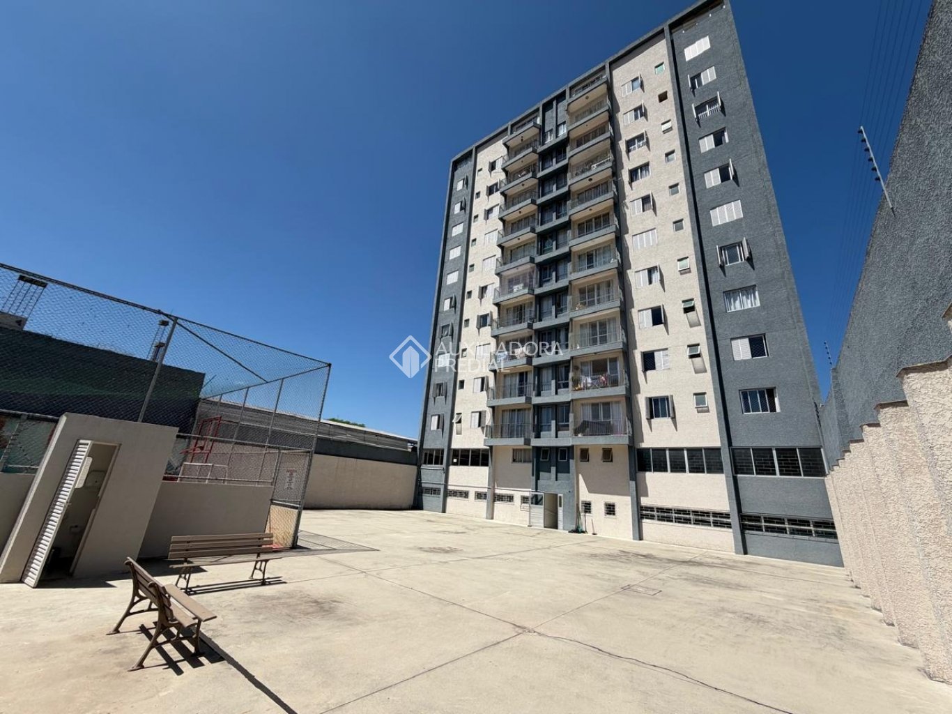 Apartamento com 4 quartos e 178m² à venda em Novo Mundo, Curitiba. (2 / 10)