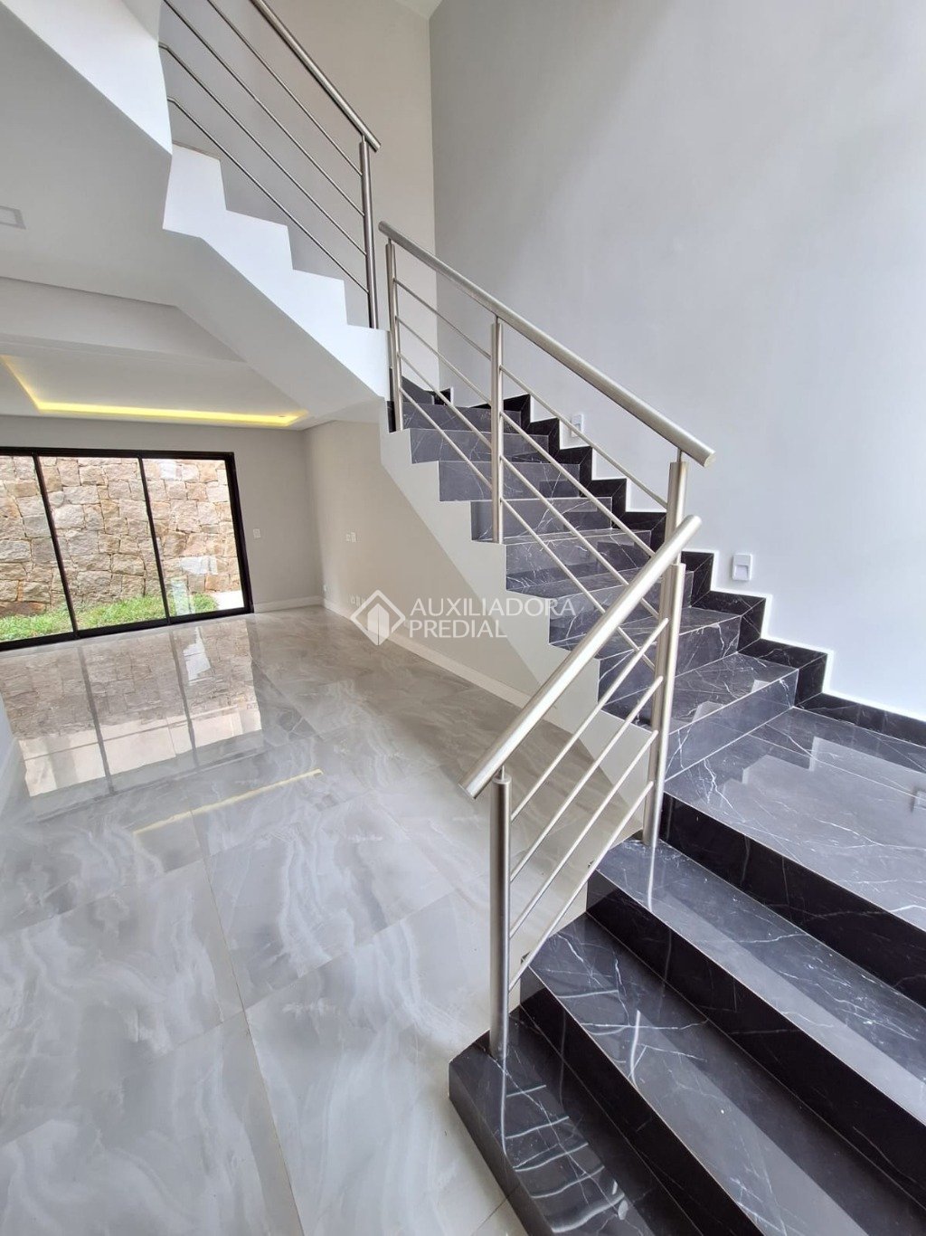 Casa em Condomínio com 3 quartos e 166m² à venda em Pilarzinho, Curitiba. (3 / 10)