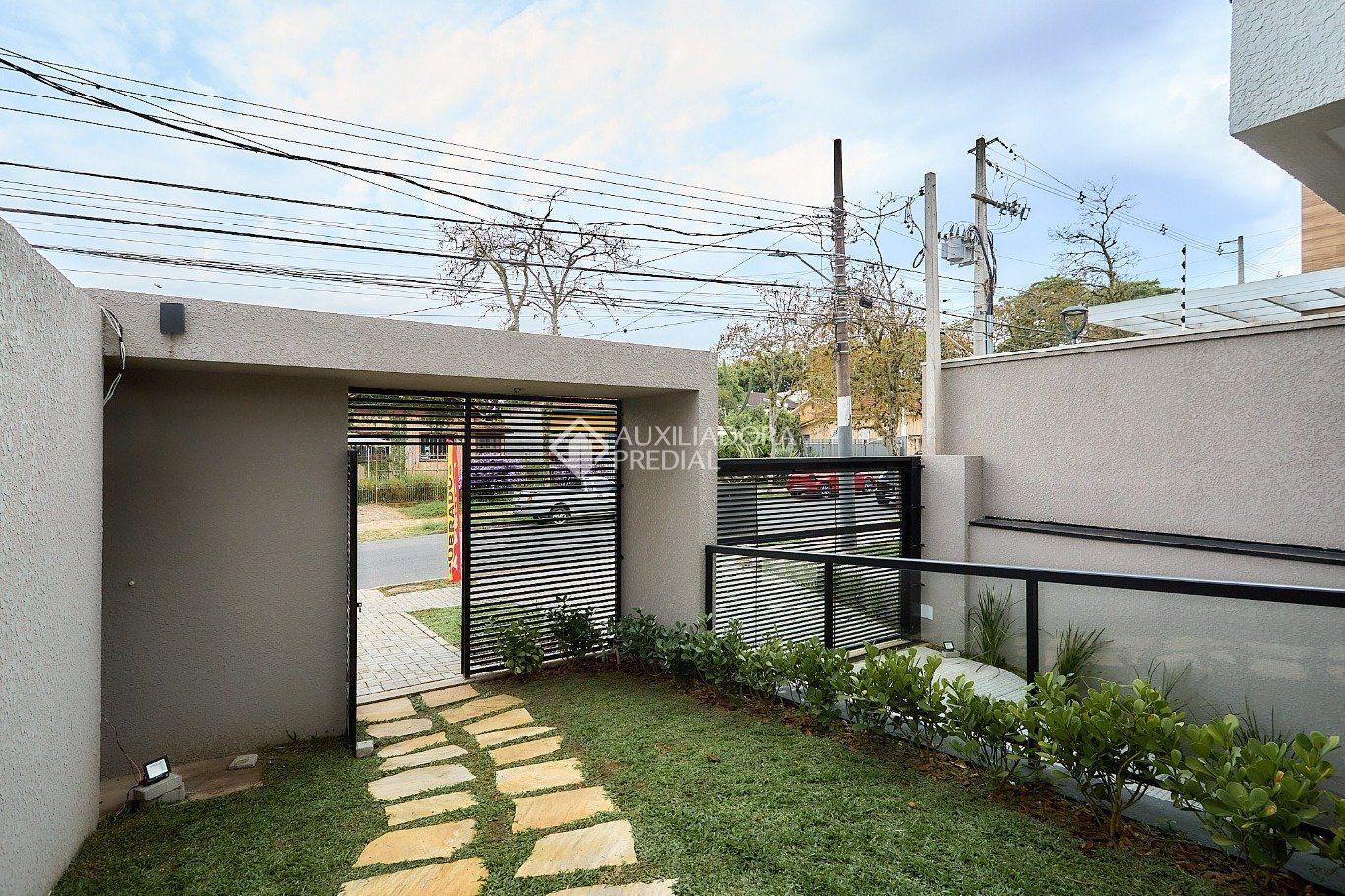 Sobrado com 3 quartos e 222m² à venda em Juvevê, Curitiba. (3 / 10)
