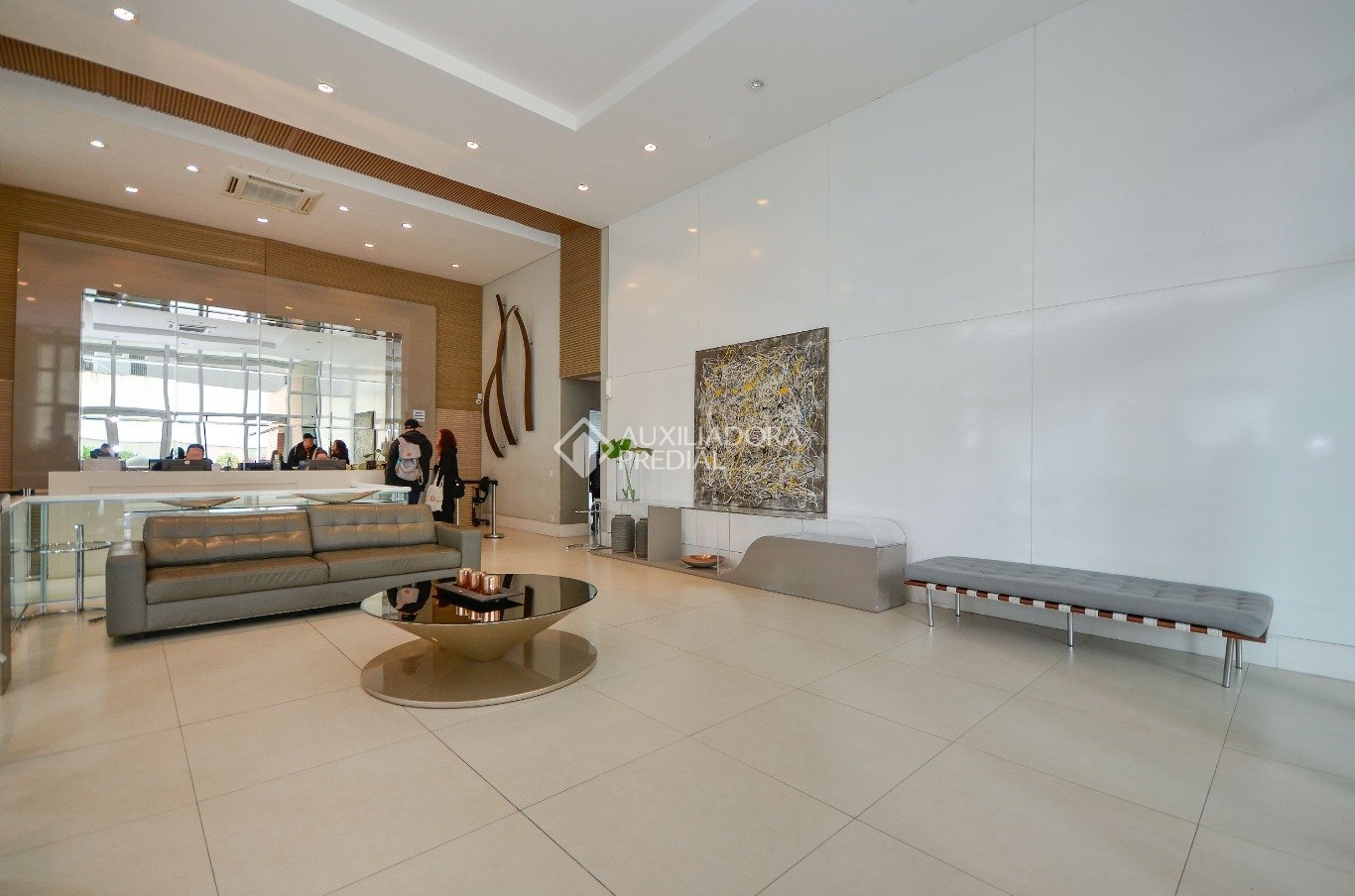 Apartamento com 1 quarto e 41m² à venda em Centro, Curitiba. (3 / 10)