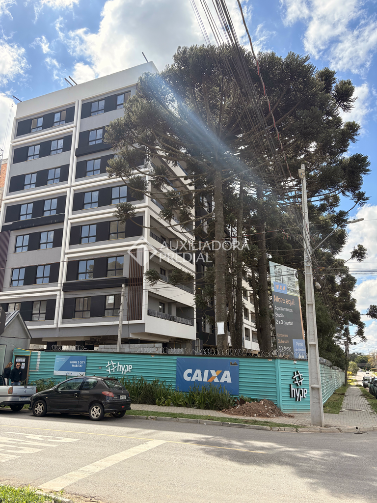 Apartamento com 3 quartos e 70m² à venda em Novo Mundo, Curitiba. (2 / 10)