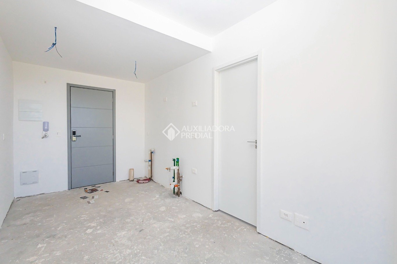Apartamento com 2 quartos e 47m² à venda em Cristo Rei, Curitiba. (3 / 10)