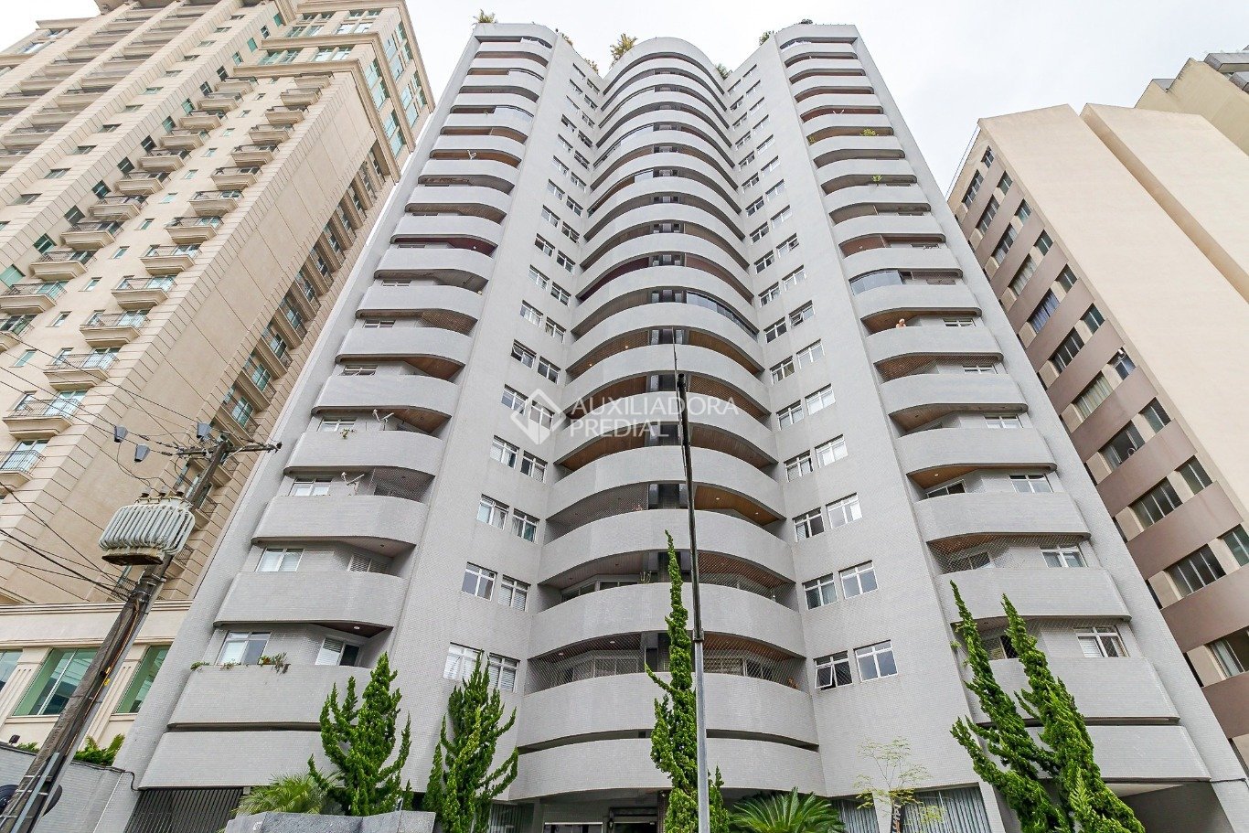 Apartamento com 4 quartos e 177m² à venda em Batel, Curitiba. (1 / 10)