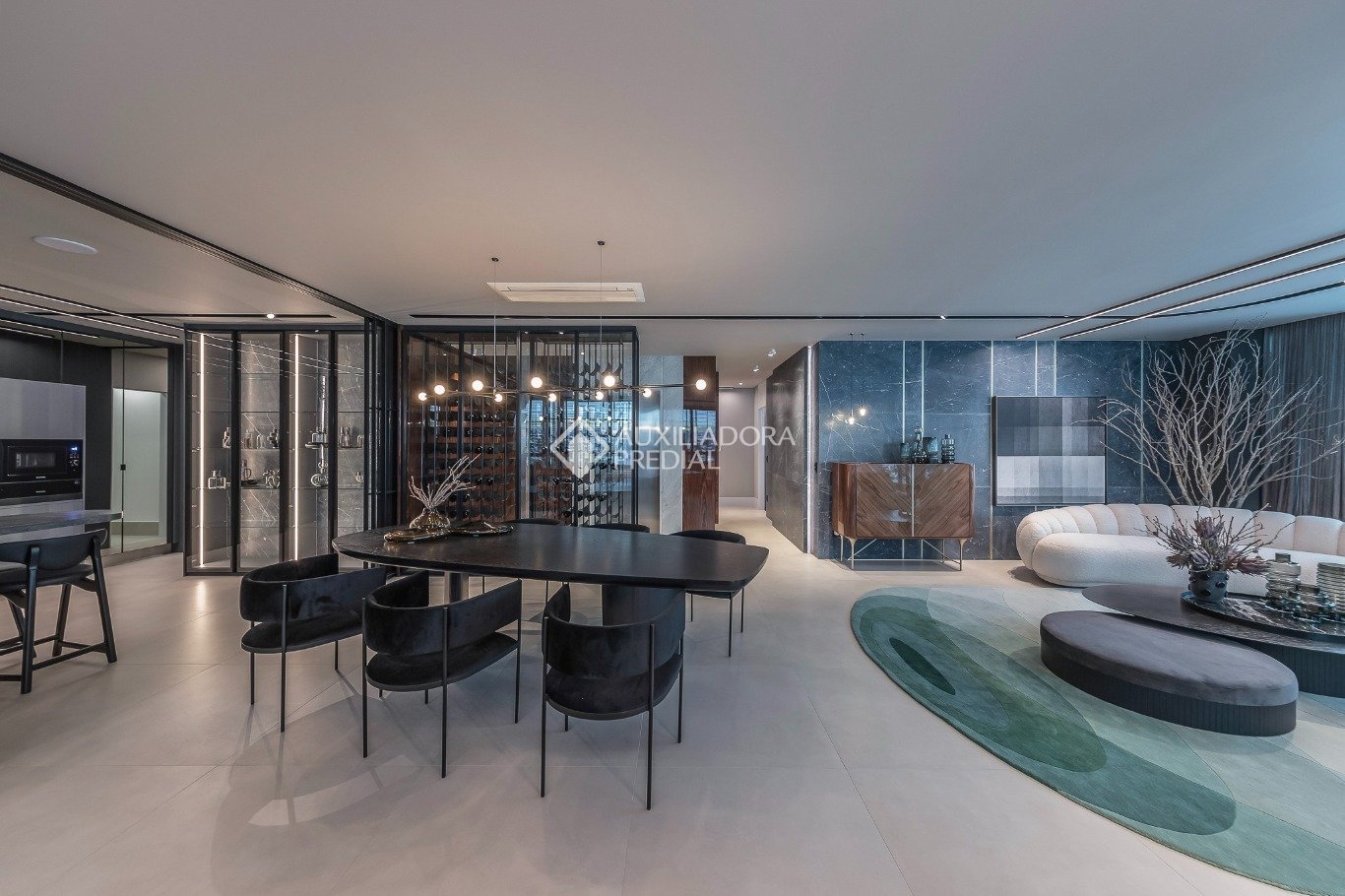 Apartamento com 3 quartos e 255m² à venda em Mossunguê, Curitiba. (3 / 10)