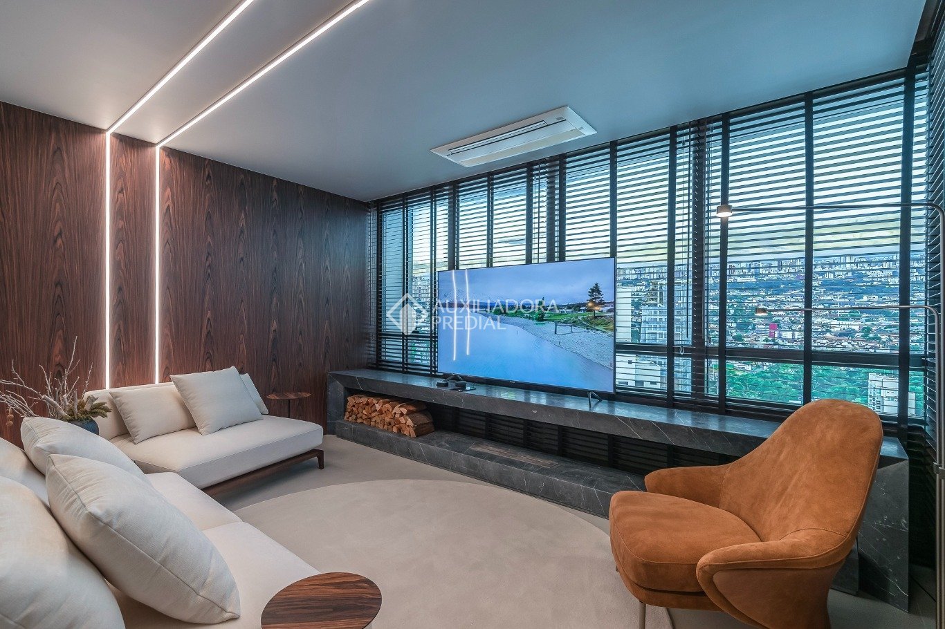 Apartamento com 4 quartos e 305m² à venda em Mossunguê, Curitiba. (1 / 10)