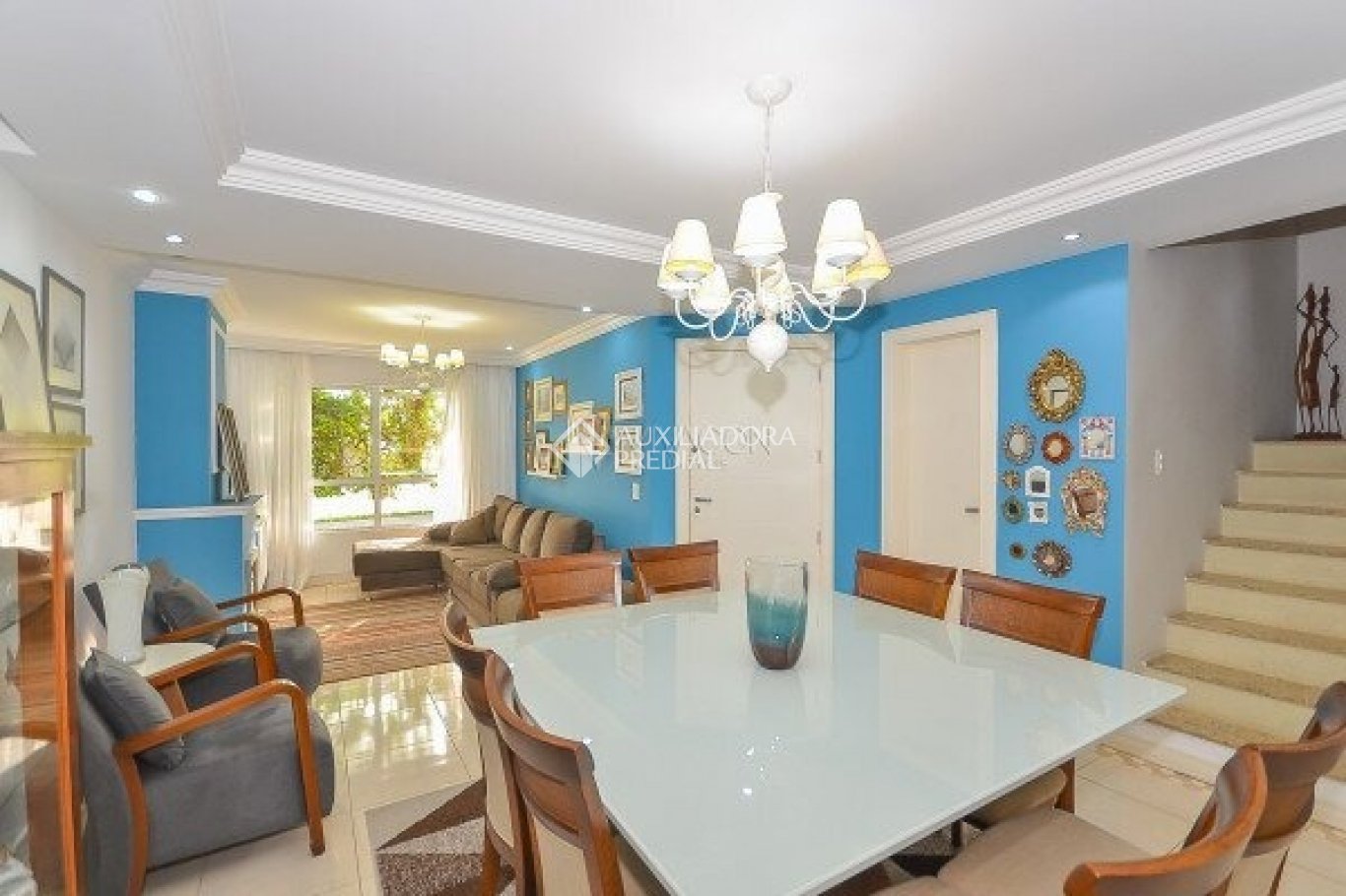 Sobrado com 3 quartos e 210m² à venda em Santa Felicidade, Curitiba. (2 / 10)