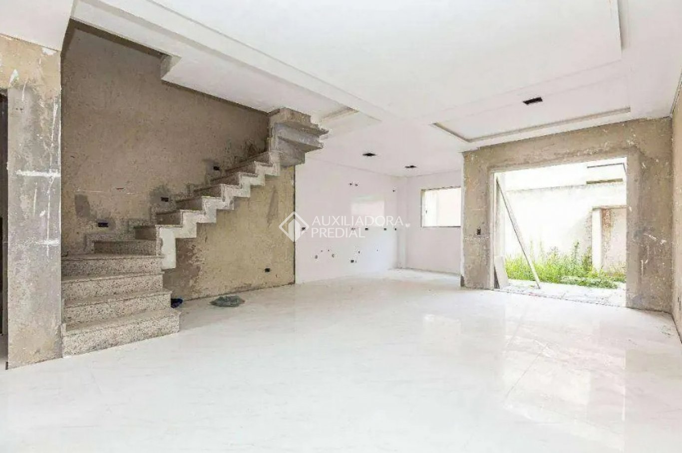 Sobrado com 3 quartos e 138m² à venda em Santa Felicidade, Curitiba. (2 / 5)