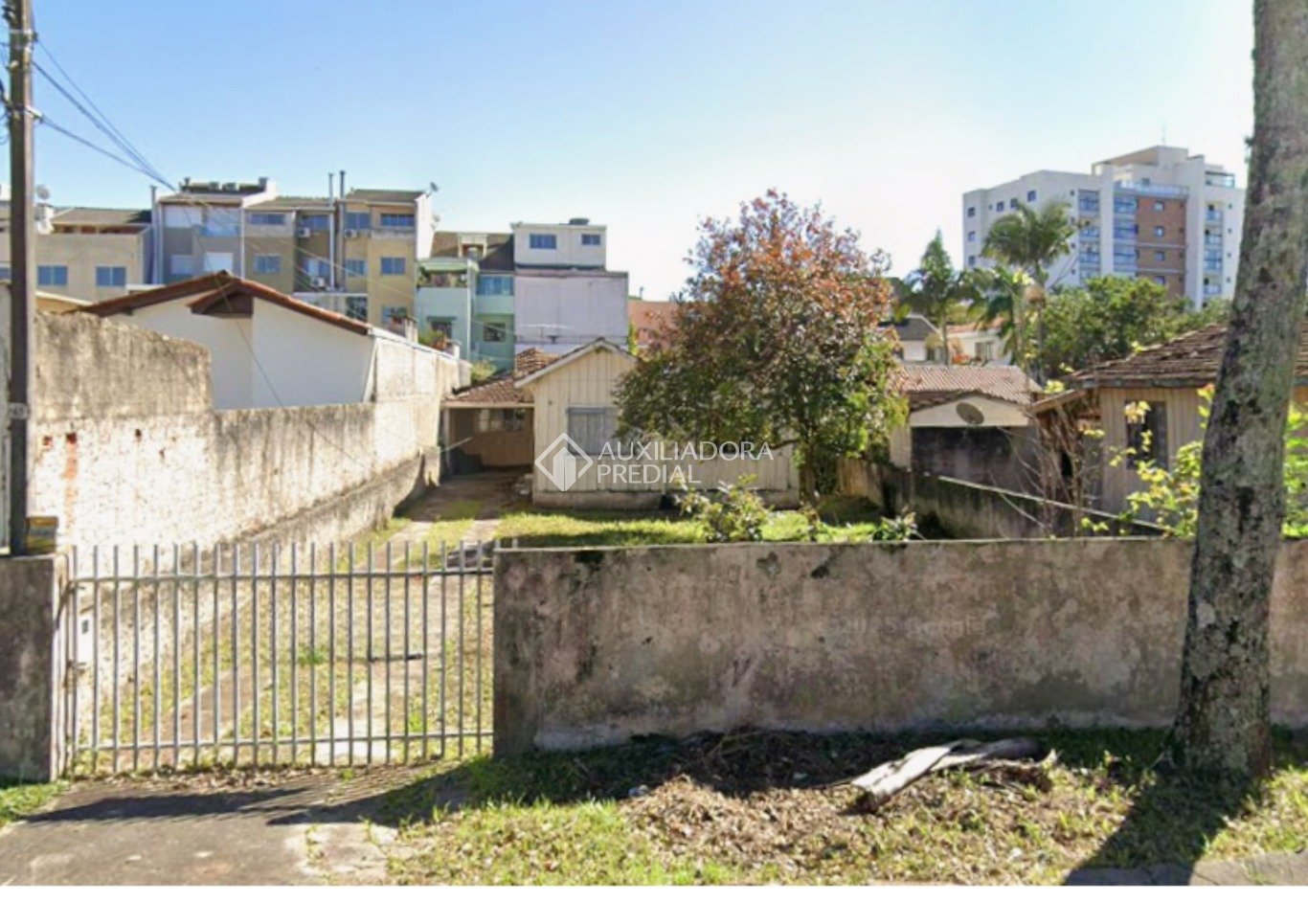 Terreno à venda em Bacacheri, Curitiba. (3 / 7)