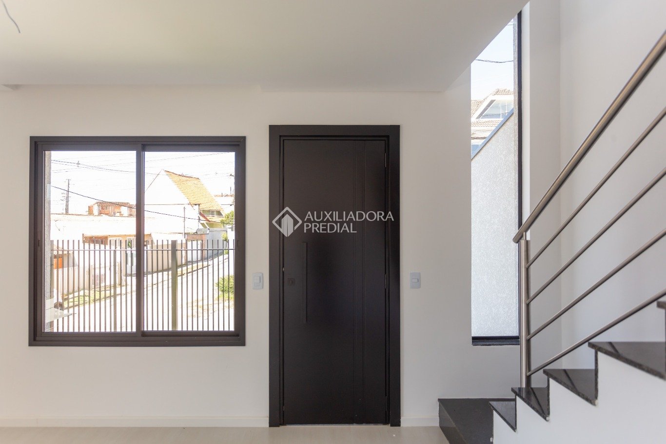 Sobrado com 3 quartos e 104m² à venda em Atuba, Curitiba. (3 / 10)