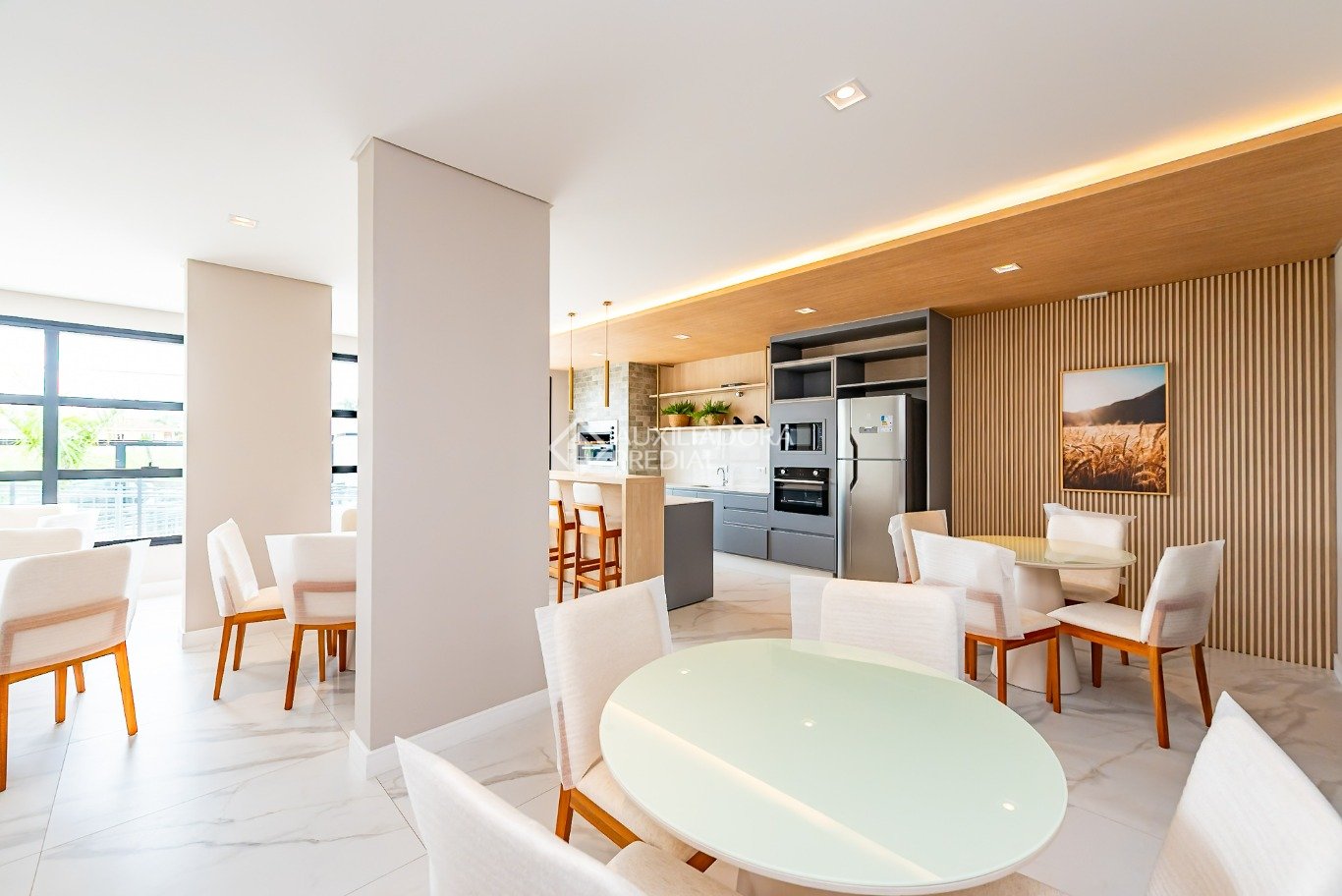 Cobertura com 3 quartos e 106m² à venda em Capão Raso, Curitiba. (3 / 10)