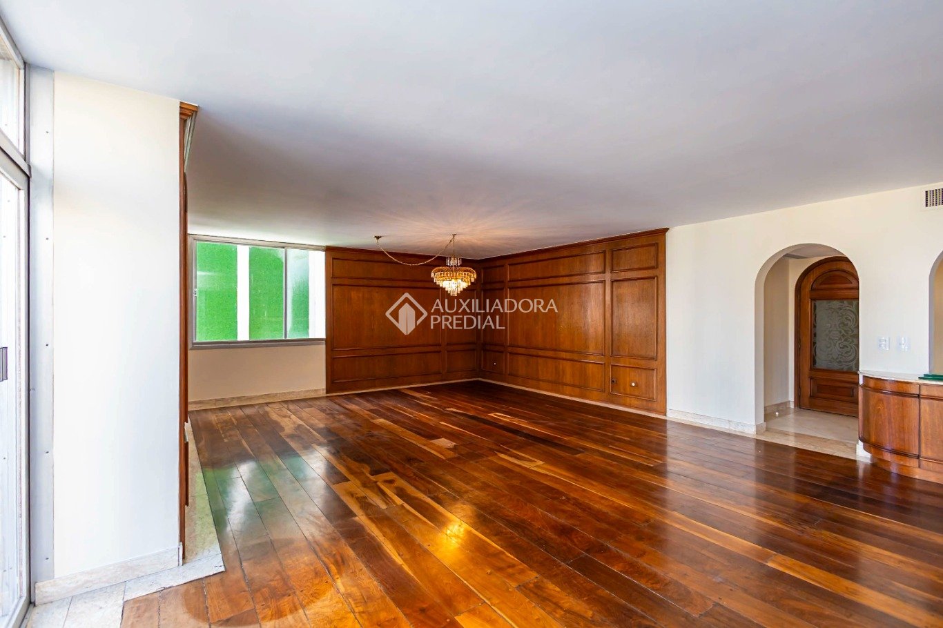 Apartamento com 4 quartos e 328m² à venda em Batel, Curitiba. (2 / 10)