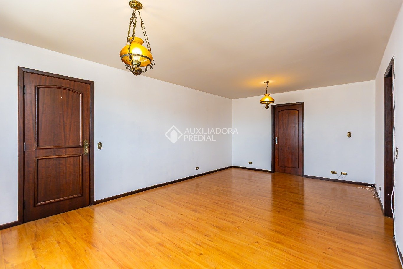 Apartamento com 3 quartos e 110m² à venda em Juvevê, Curitiba. (2 / 10)