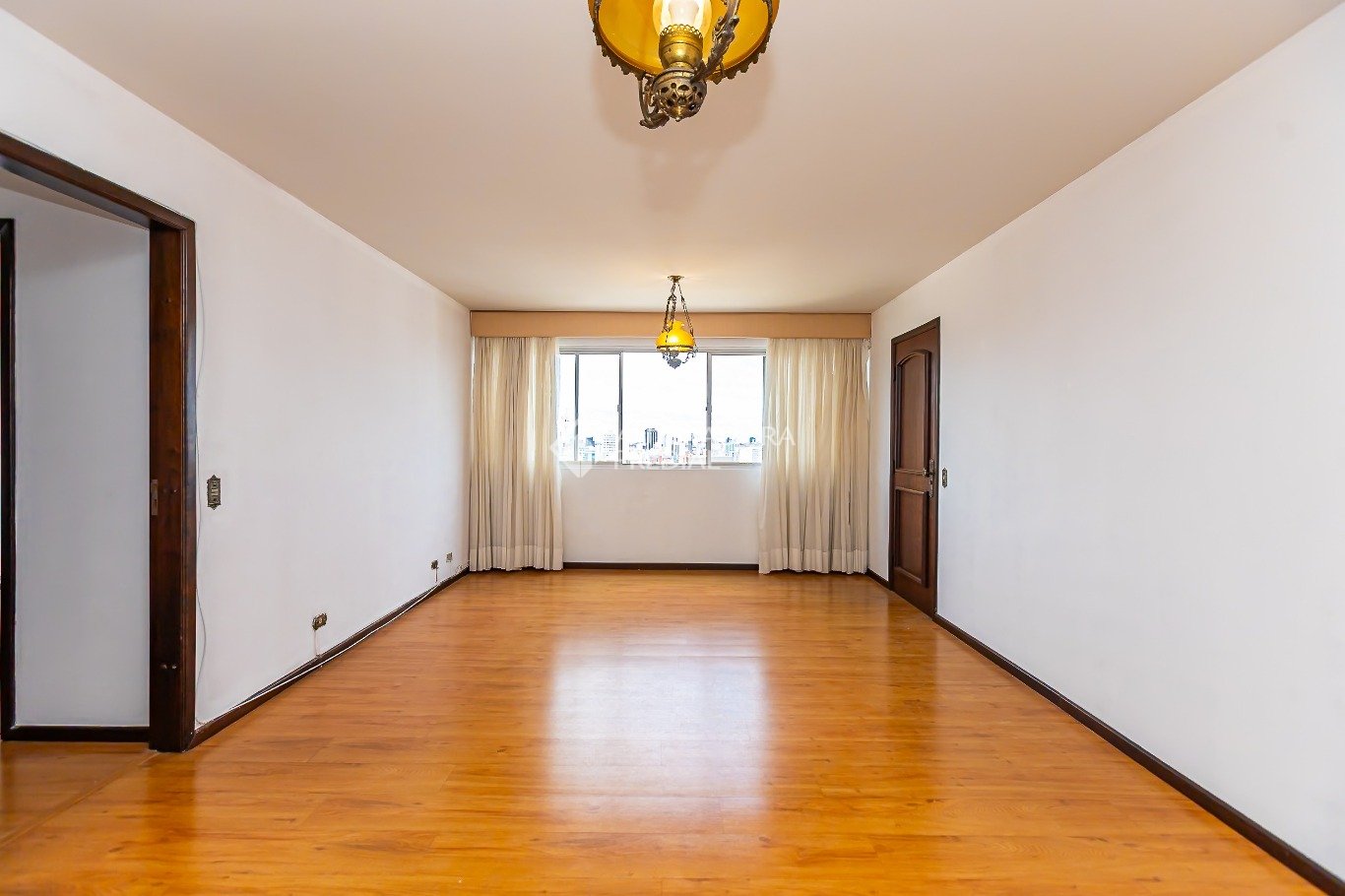 Apartamento com 3 quartos e 110m² à venda em Juvevê, Curitiba. (3 / 10)