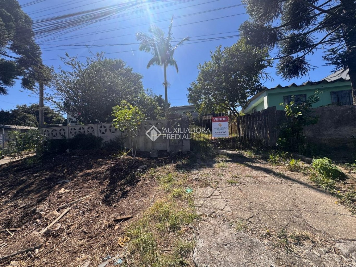 Terreno à venda em Pinheirinho, Curitiba. (3 / 5)