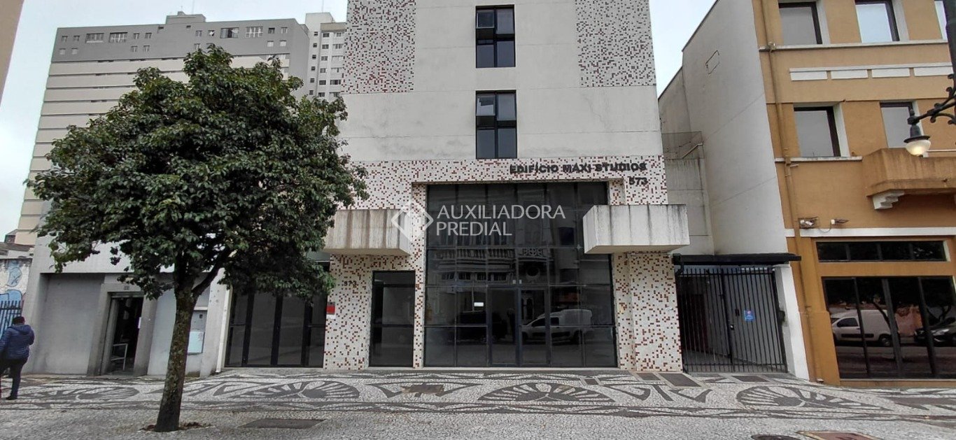 Studio com 1 quarto e 22m² à venda em Centro, Curitiba. (1 / 10)