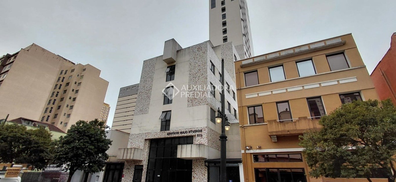 Studio com 1 quarto e 22m² à venda em Centro, Curitiba. (1 / 10)