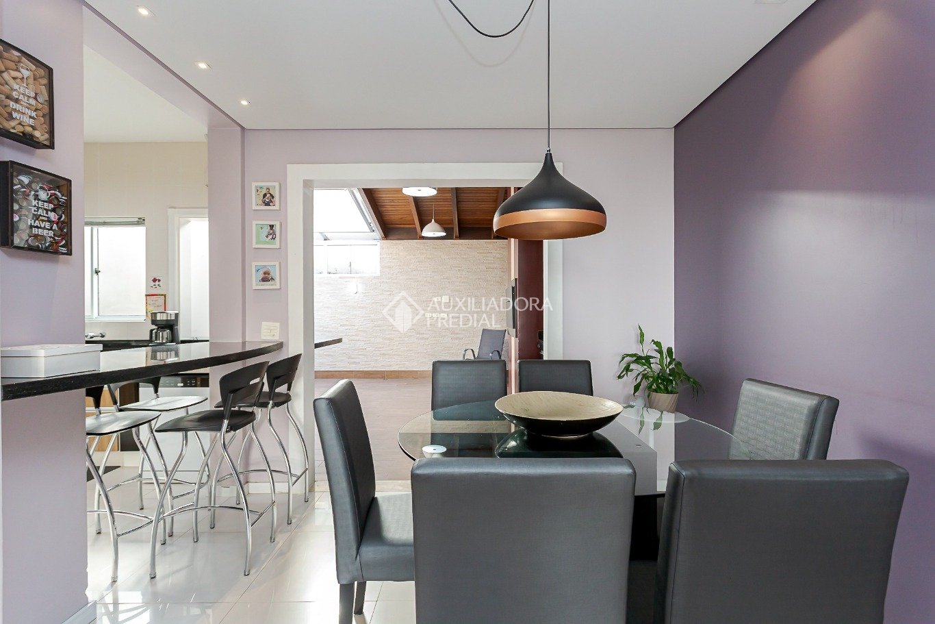 Sobrado com 3 quartos e 125m² à venda em Novo Mundo, Curitiba. (1 / 10)