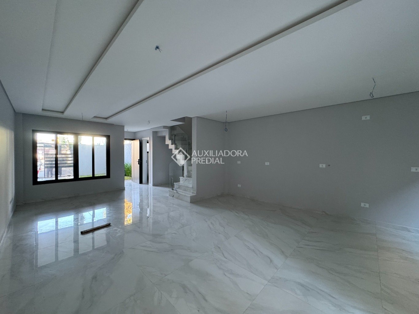 Sobrado com 3 quartos e 158m² à venda em Água Verde, Curitiba. (1 / 10)