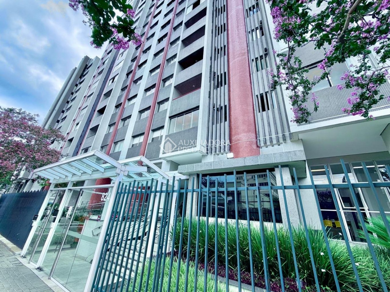 Apartamento com 1 quarto e 44m² à venda em Rebouças, Curitiba. (1 / 10)