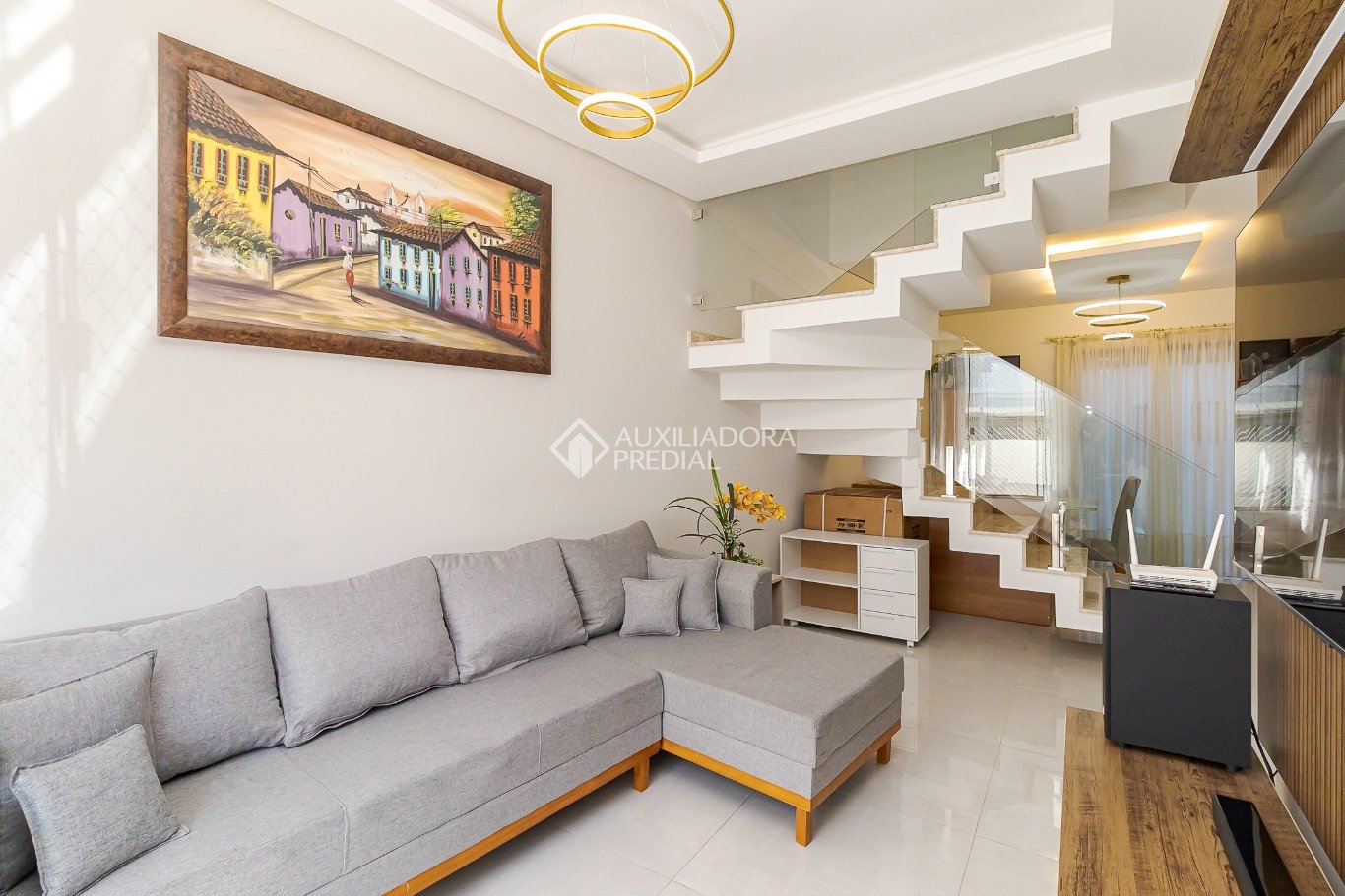 Sobrado com 3 quartos e 106m² à venda em Pinheirinho, Curitiba. (2 / 10)