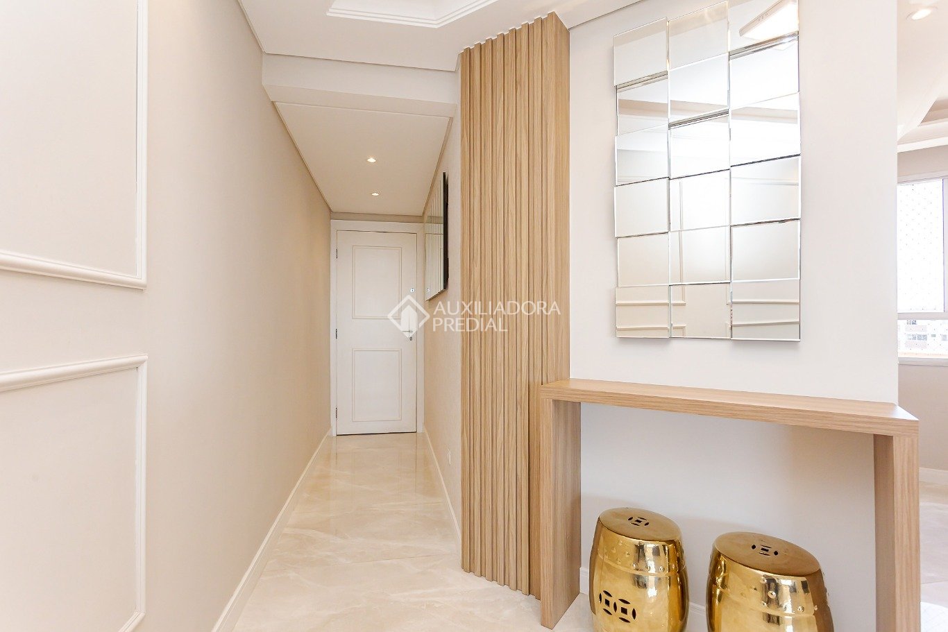 Apartamento com 3 quartos e 100m² à venda em Água Verde, Curitiba. (2 / 10)