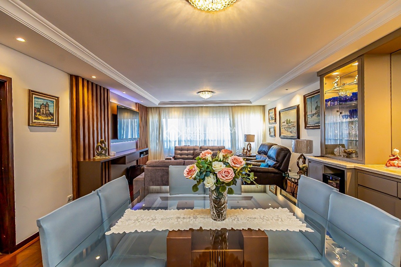 Apartamento com 4 quartos e 199m² à venda em Bigorrilho, Curitiba. (3 / 10)