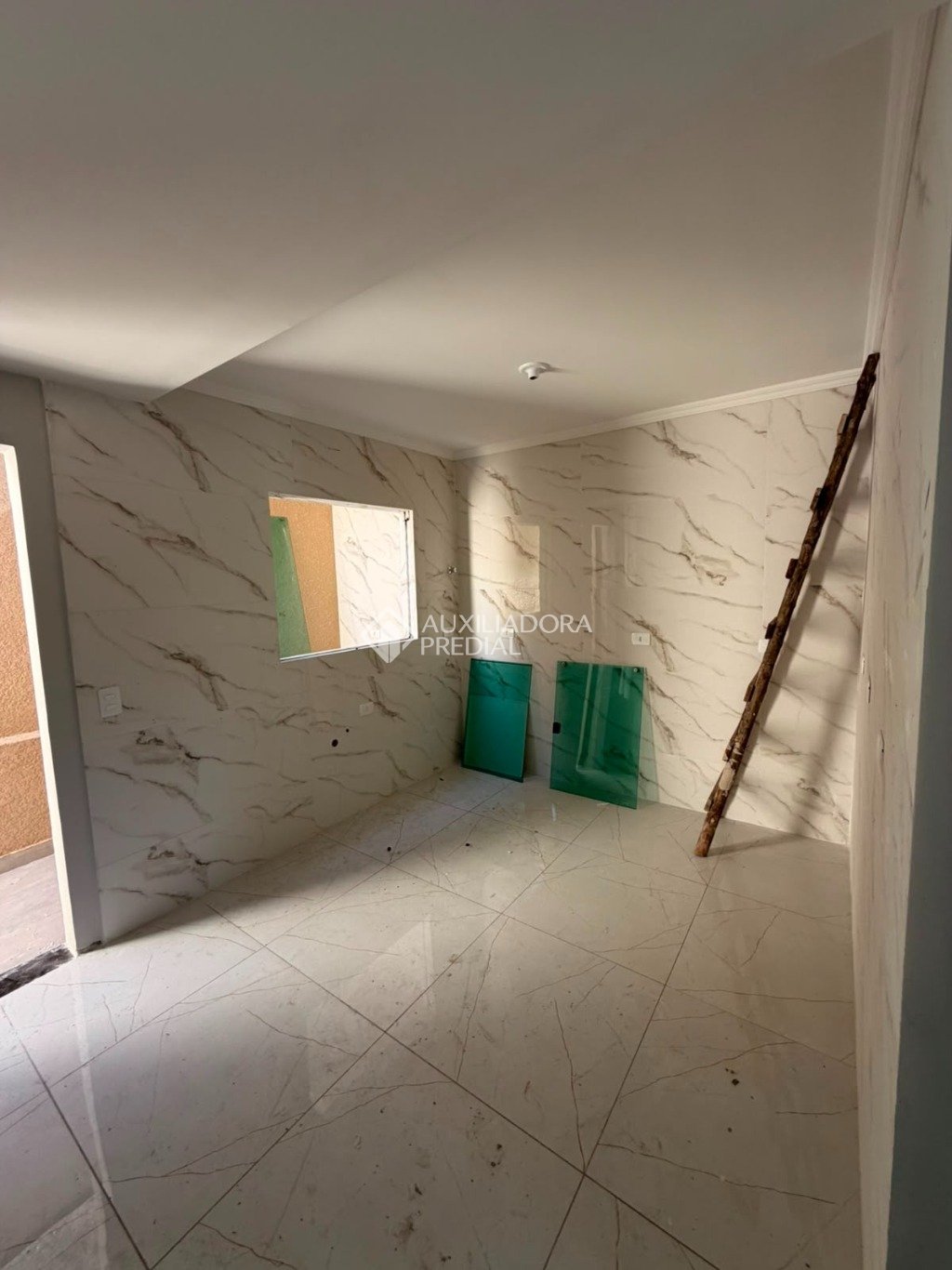 Sobrado com 3 quartos e 82m² à venda em Campo de Santana, Curitiba. (3 / 9)