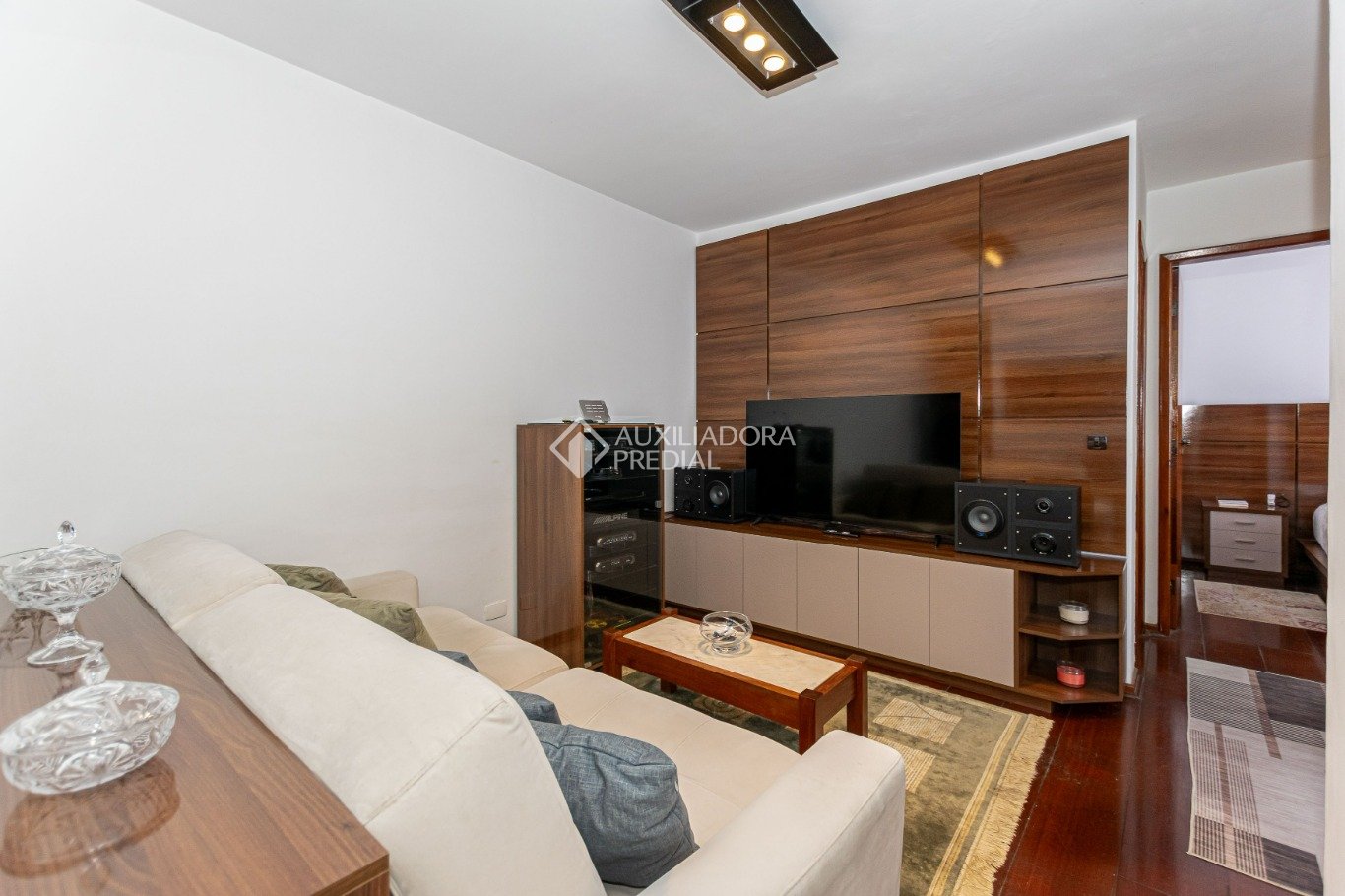 Apartamento com 3 quartos e 58m² à venda em Hauer, Curitiba. (2 / 10)