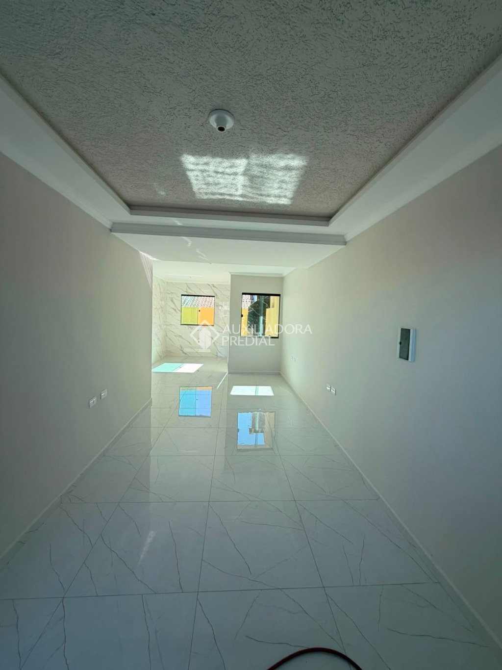 Sobrado com 3 quartos e 76m² à venda em Tatuquara, Curitiba. (2 / 10)