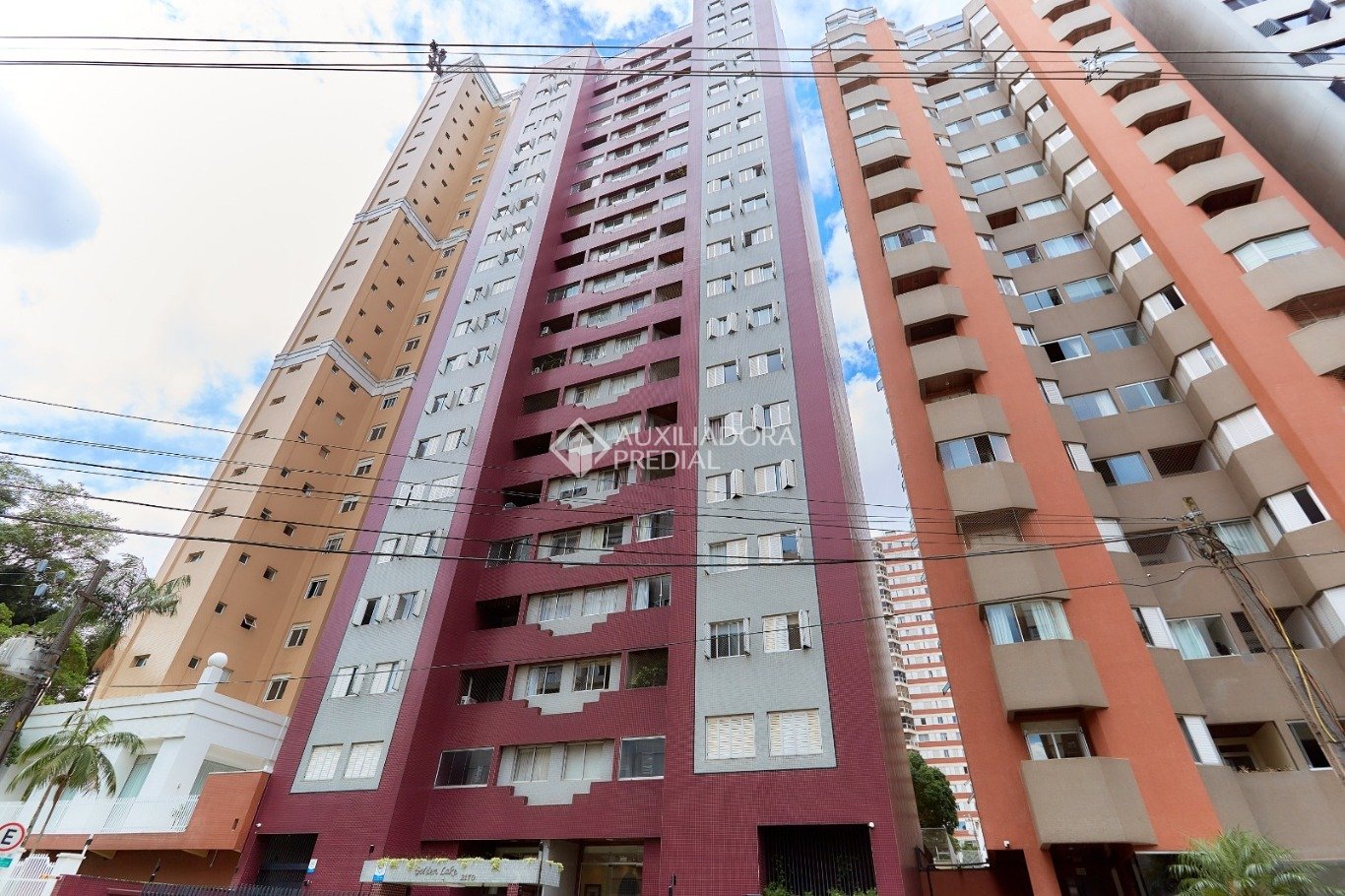 Apartamento com 3 quartos e 150m² à venda em Champagnat, Curitiba. (2 / 10)
