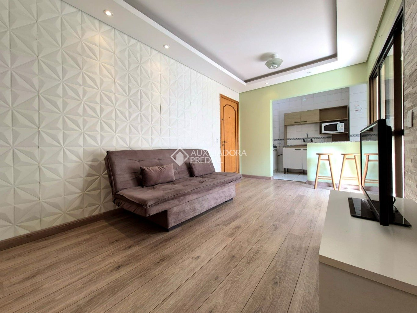 Apartamento com 1 quarto e 40m² à venda em Bigorrilho, Curitiba. (2 / 10)