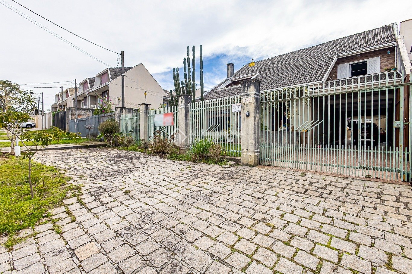 Casa com 4 quartos e 364m² à venda em Santa Felicidade, Curitiba. (2 / 10)