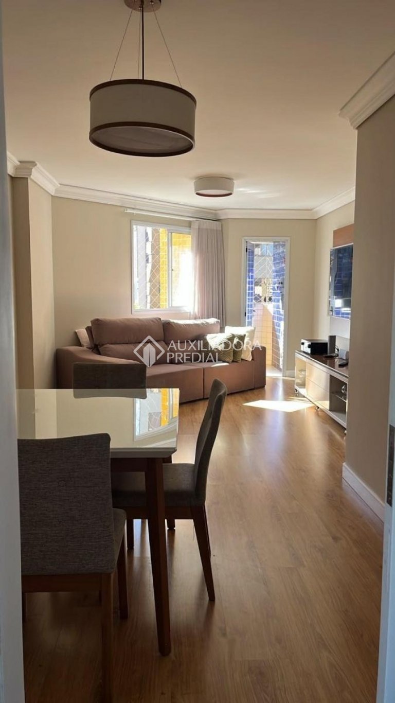 Apartamento com 3 quartos e 91m² à venda em Agua Verde, Curitiba. (1 / 10)